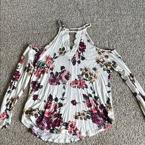 Daytrip Cream cold shoulder Blouse